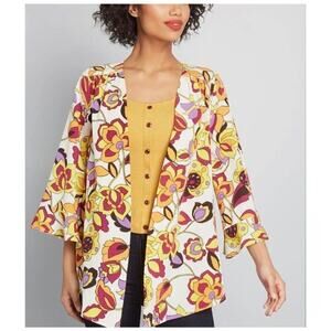 ModCloth Certainly Styled White Floral Kimono Size L/XL